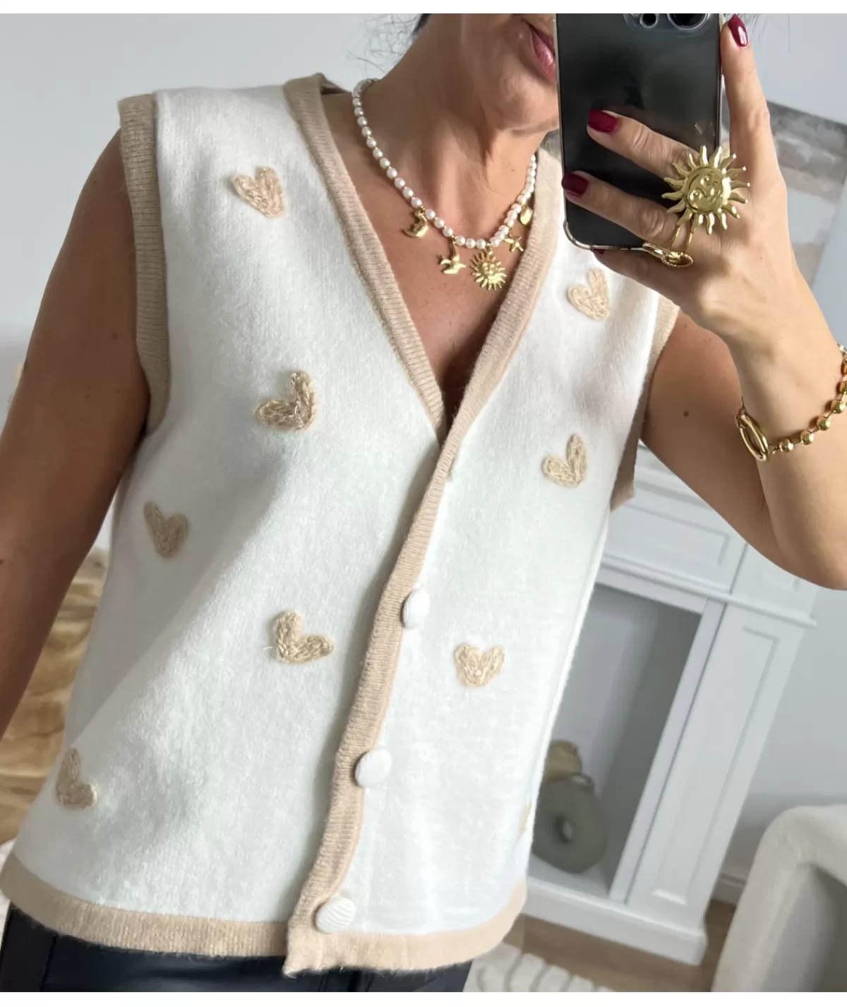 La boutique de Lilie Pulls / Gilets>GILET MARJORIE Beige